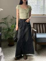 マーブルボタンポケットAラインロングデニムスカート/Muffled button pocket A-line long denim skirt
