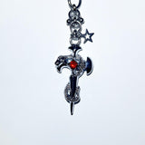 ピアスクロススネークキーチェーン / Pierced cross snake keychain