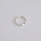 プチポイントカーブリング / petite point curve ring