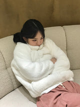 フラッフィーフリースジップアップジャケット