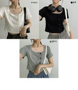 ロレーヌボタンクロップドショートスリーブTシャツ / Lorraine button cropped short sleeve T-shirt