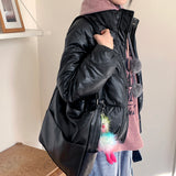 ワットエバーナッピングVネックボクシーレタリングフーディーTシャツ