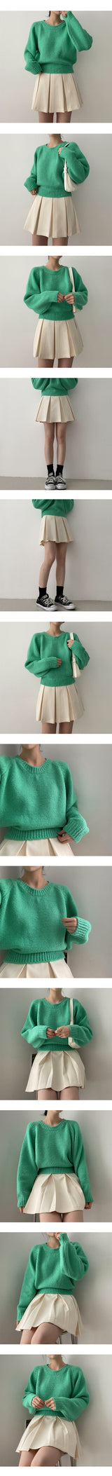 ガーリングラグランハーフクロップドラウンドニットウェア / Garing Raglan Half Cropped Round Knitwear